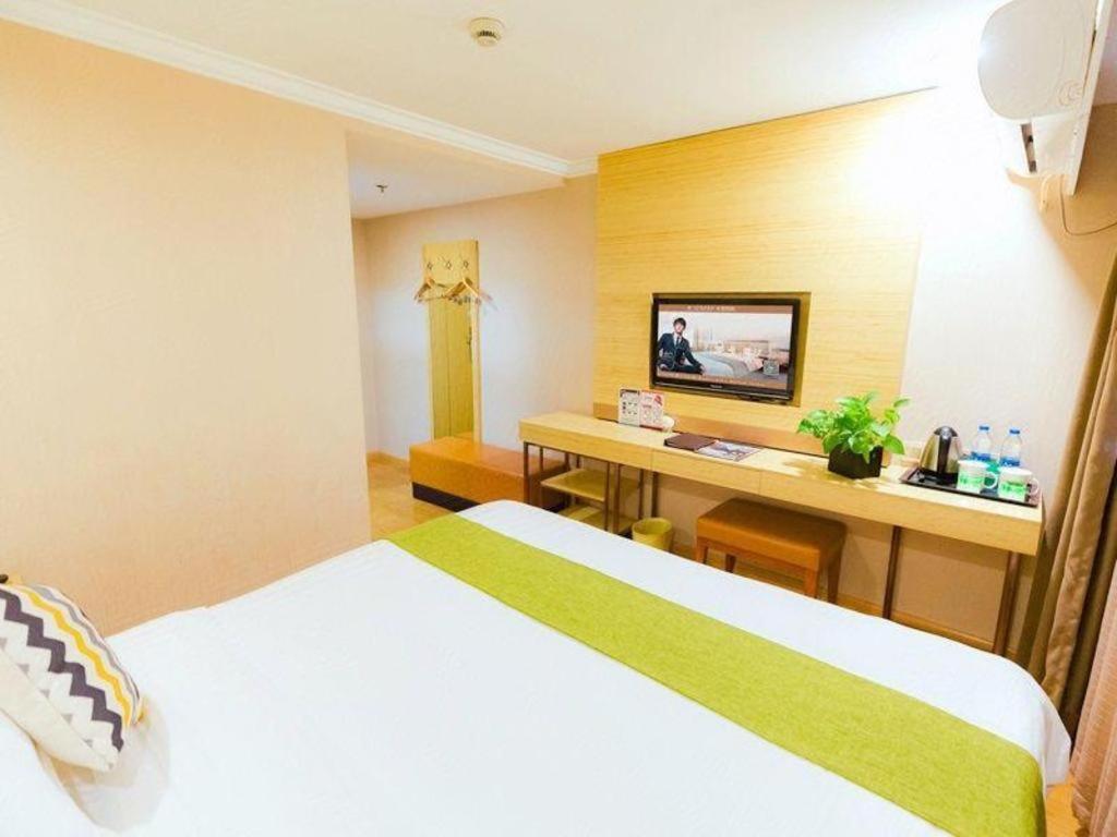 Greentree Inn Shanghai Guangxin Road Tongji Hospital Express Hotel Экстерьер фото