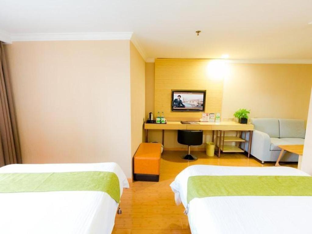 Greentree Inn Shanghai Guangxin Road Tongji Hospital Express Hotel Экстерьер фото